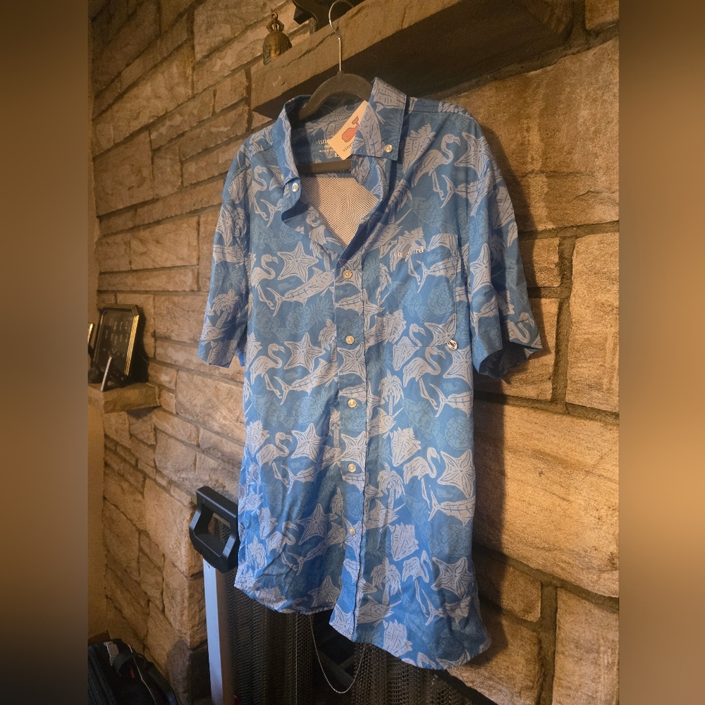 New Vineyard Vines Blue Patterned Men's Shirt XS